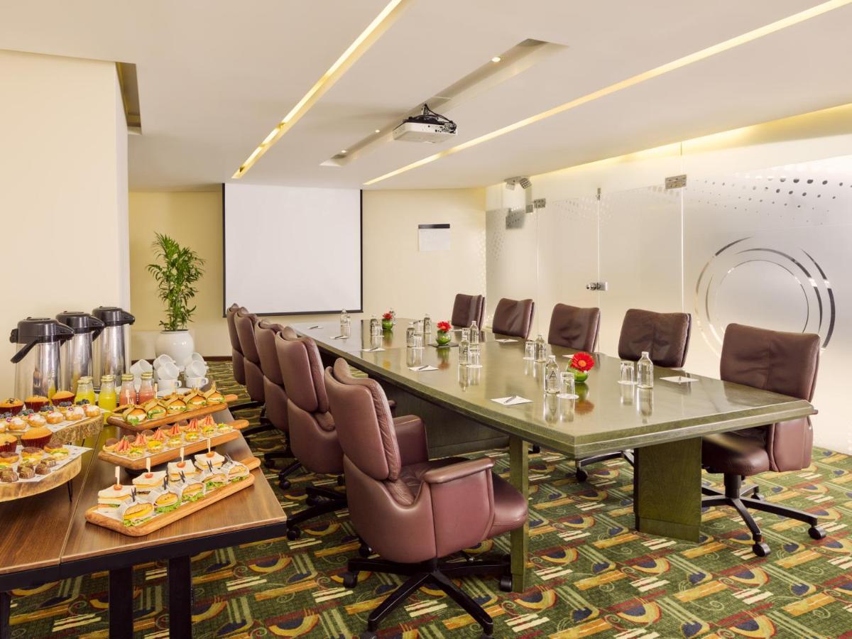 Estelar Miraflores Hotel