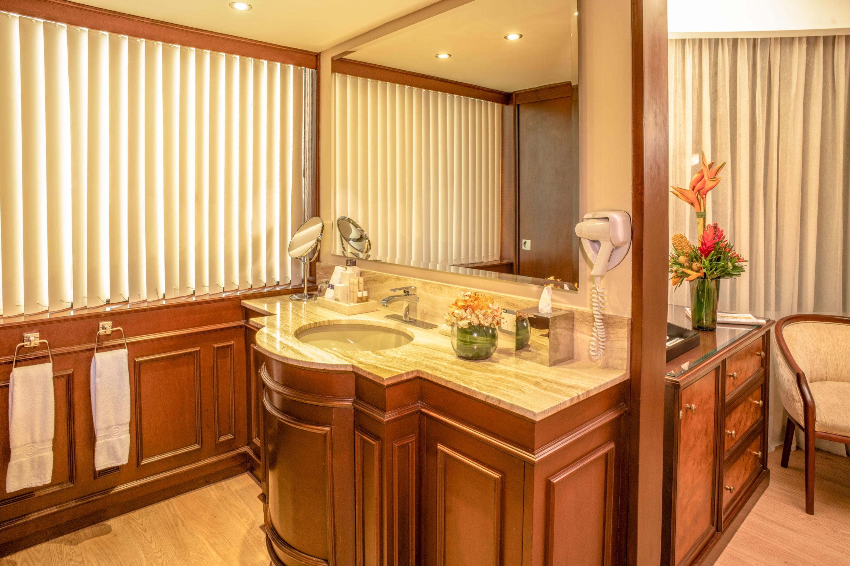 Estelar Miraflores Hotel 4*
