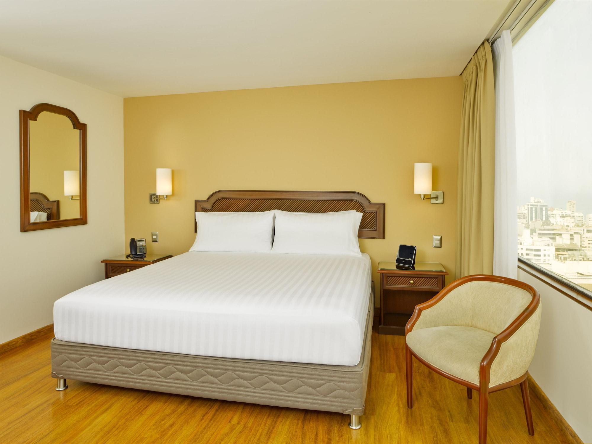 Estelar Miraflores 4*